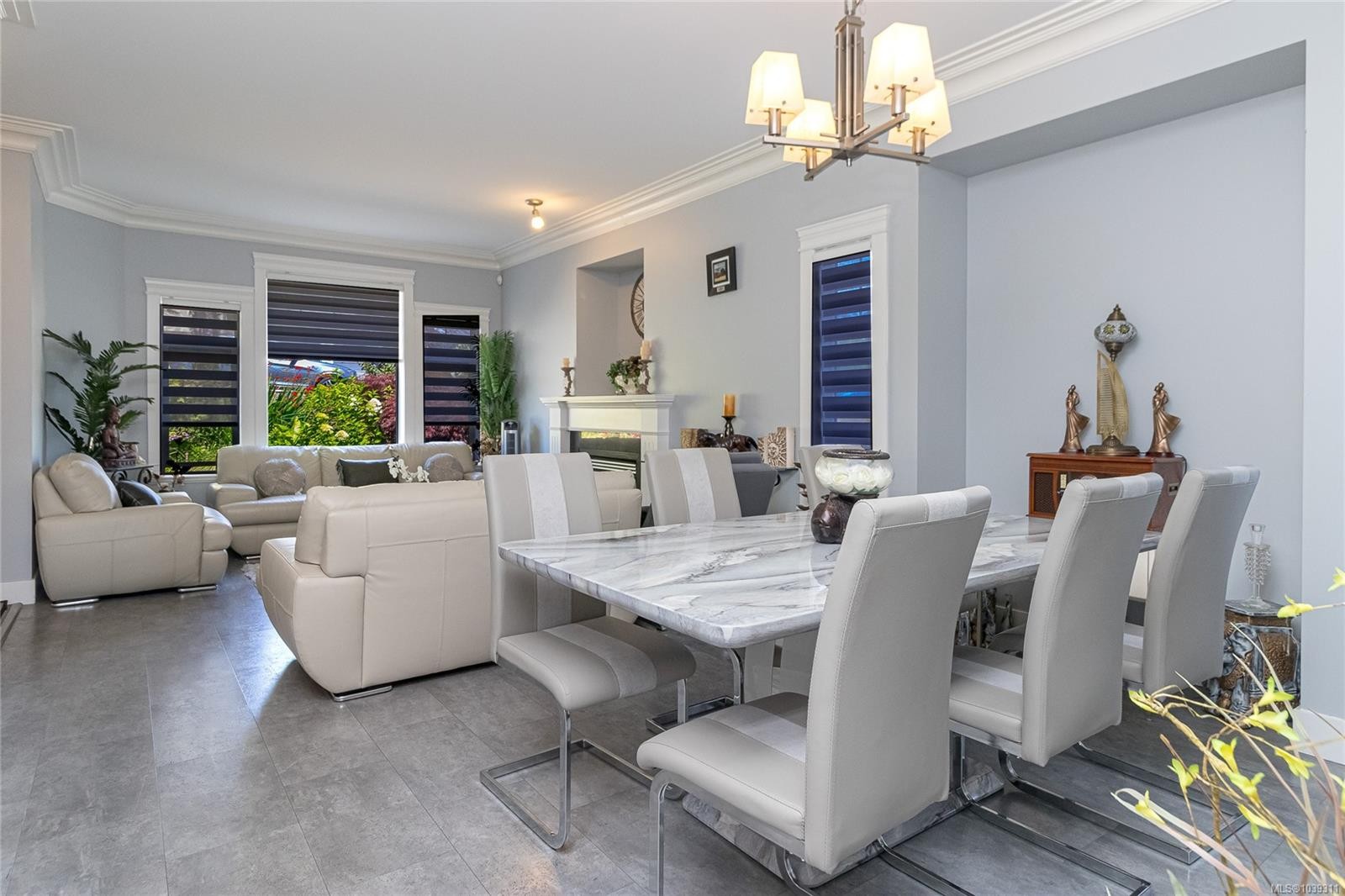 555 Leaside Ave, Saanich, BC