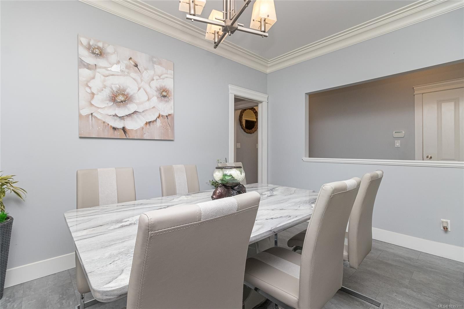 555 Leaside Ave, Saanich, BC