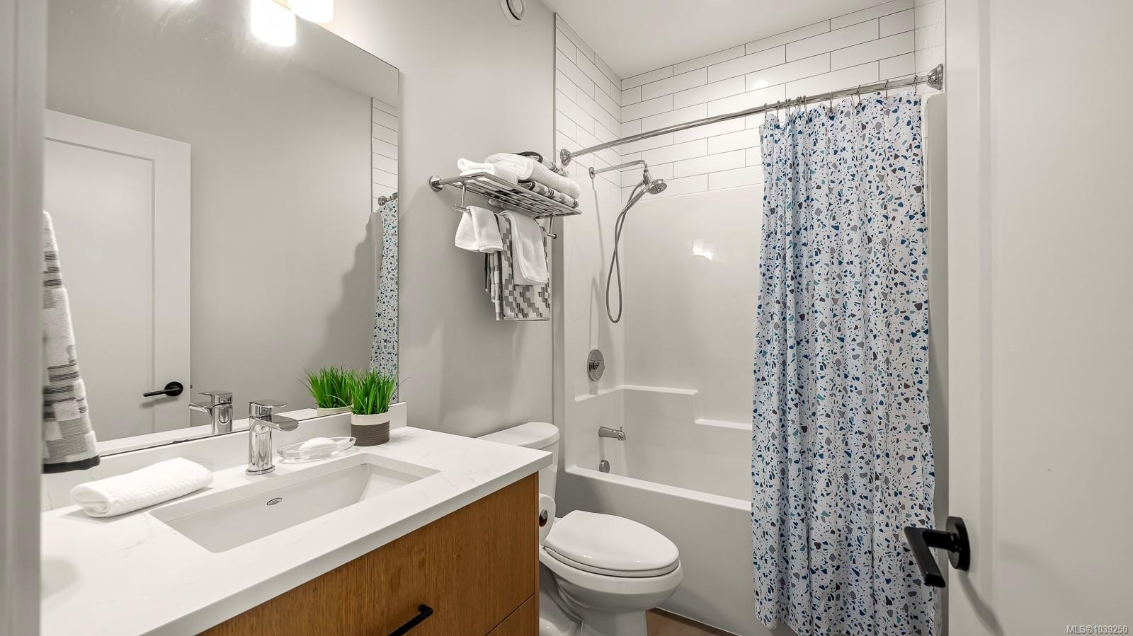 #107-4098 Buckstone Rd, Courtenay, BC