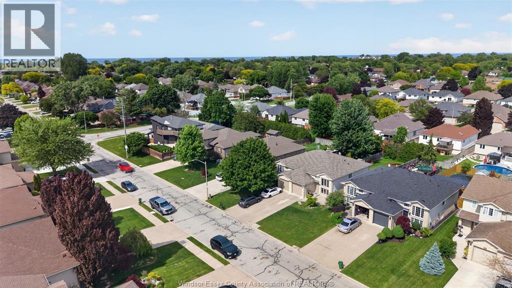 734 Michael, Tecumseh, ON