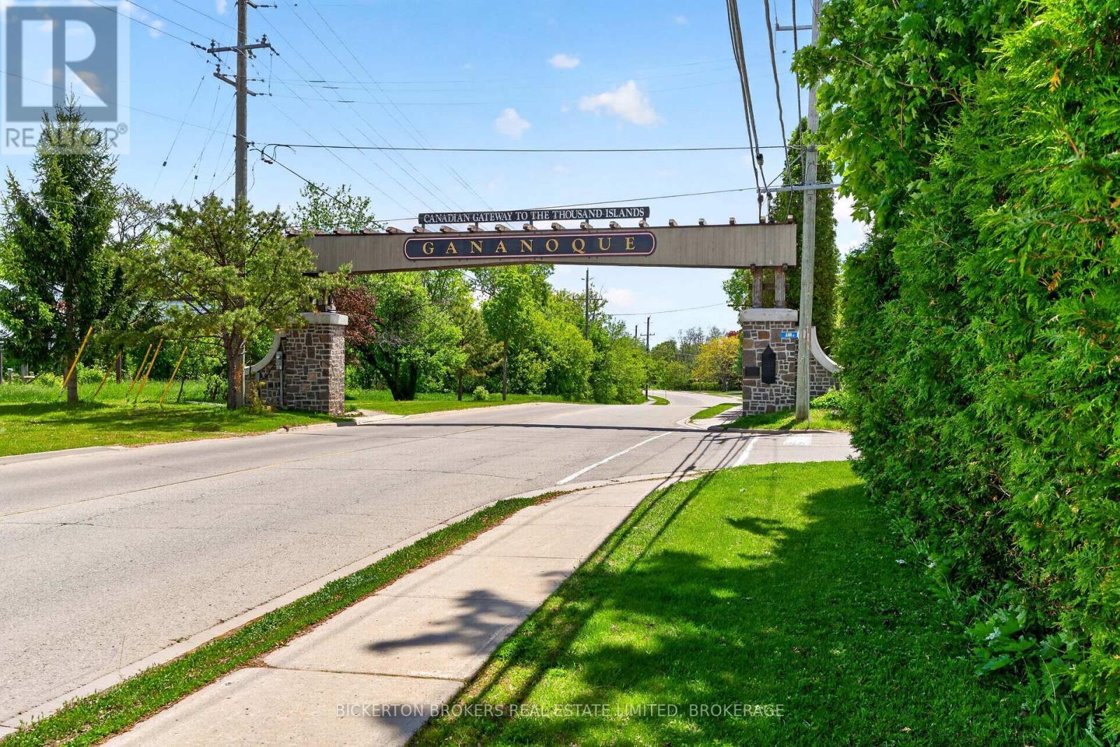 90 Ann Street, Gananoque, ON