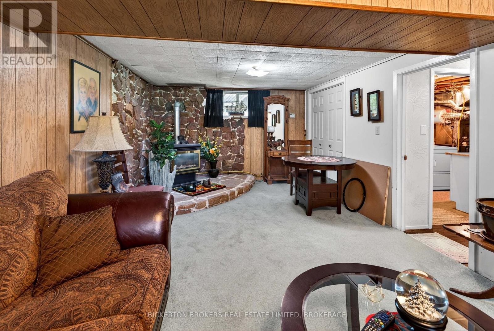 90 Ann Street, Gananoque, ON