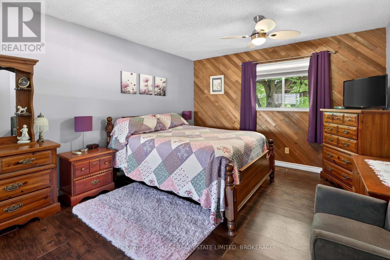 90 Ann Street, Gananoque, ON