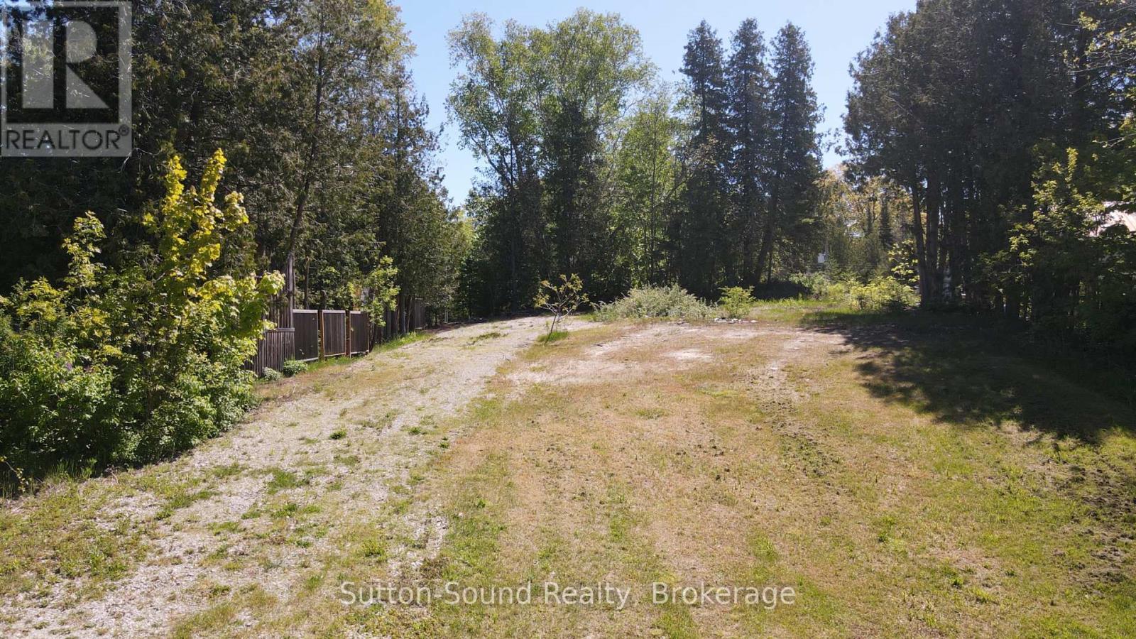 11 Sarnia Avenue, South Bruce Peninsula, ON