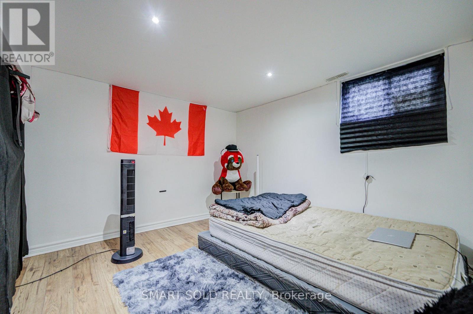 77 Fennell Avenue, Hamilton, ON