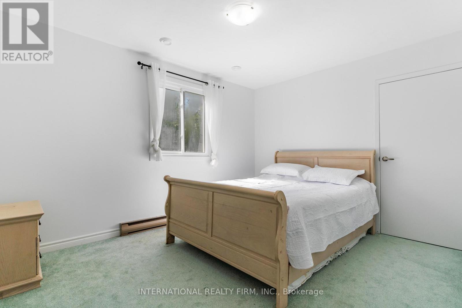 100 O'Reilly Lane, Kawartha Lakes, ON - Indoor Photo Showing Bedroom