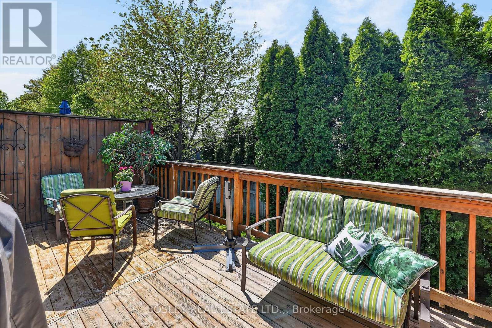 enjoy the outdoors .. and privacy.. - Unit 12 - 7 Gibson Place, St. Catharines (Downtown), ON - Outdoor With Deck Patio Veranda