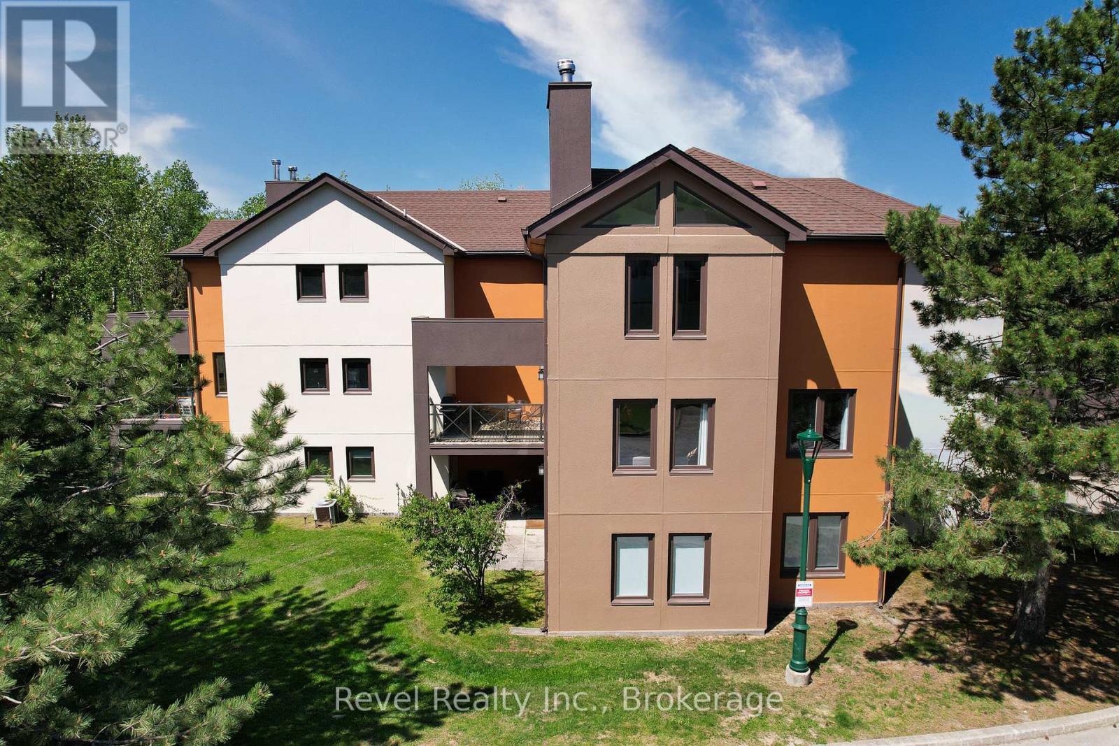 224 - 169 Jozo Weider Boulevard, Blue Mountains, ON
