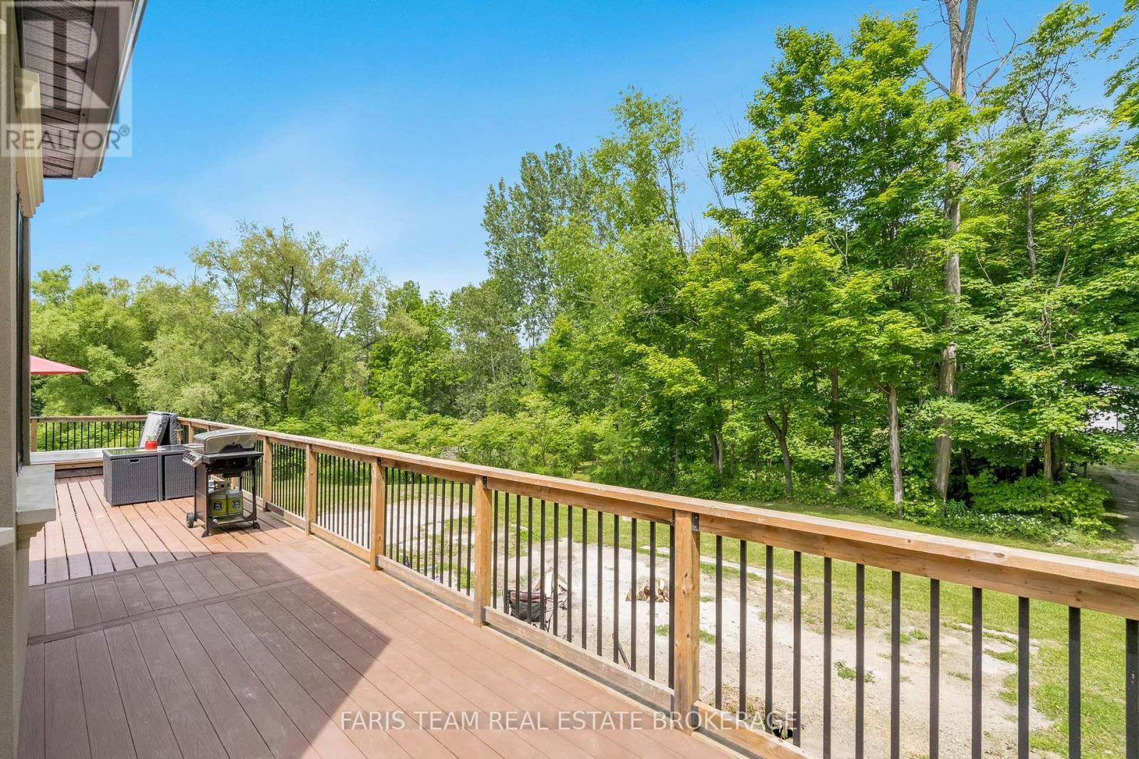 400 Lloyd'S Lane, King, ON