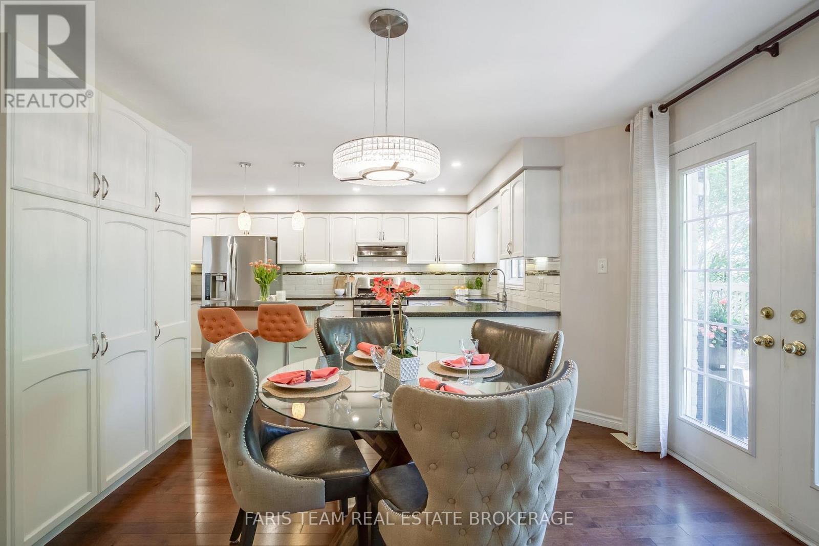 46 Bell Street, Barrie, ON