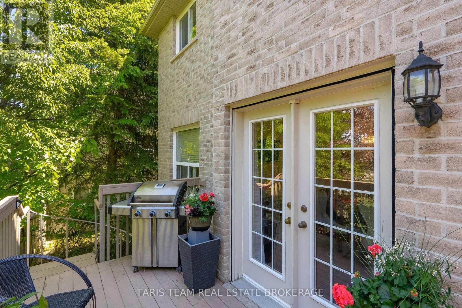 46 Bell Street, Barrie, ON