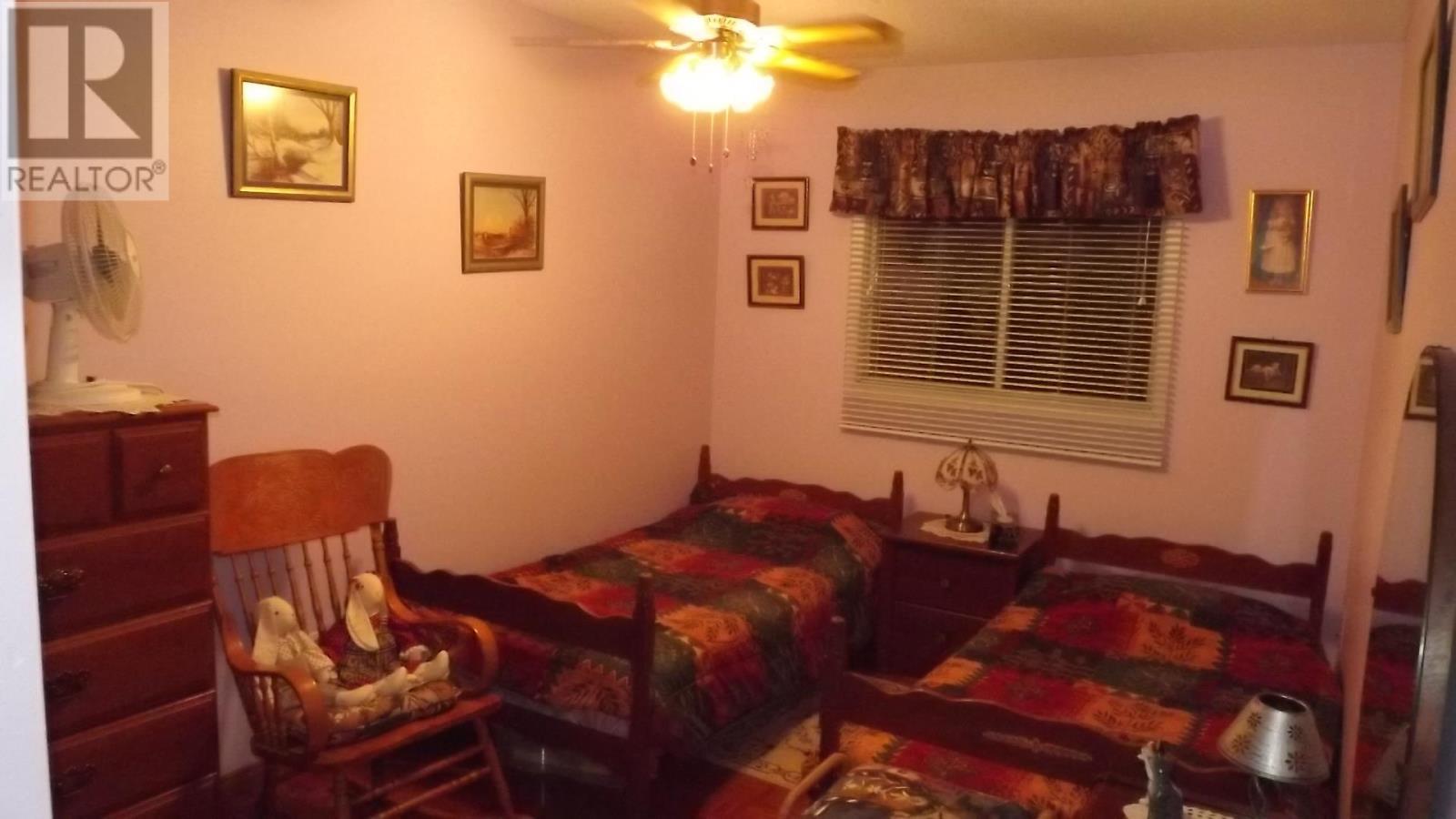 7 Feltz Rd, Elliot Lake, ON