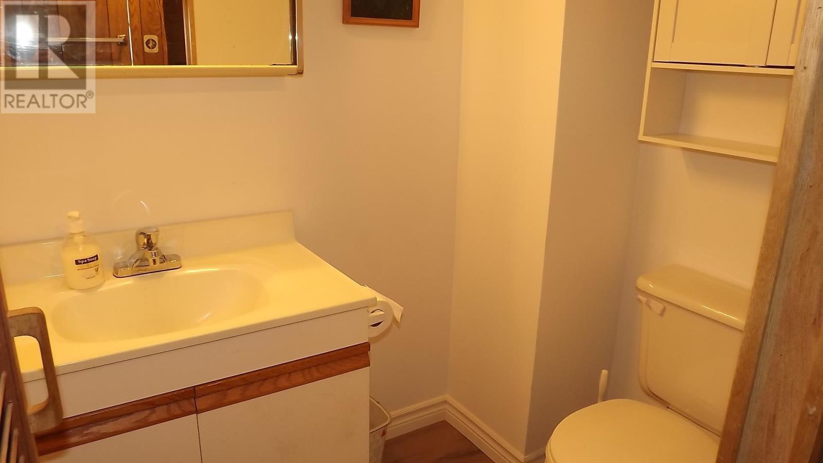 7 Feltz Rd, Elliot Lake, ON