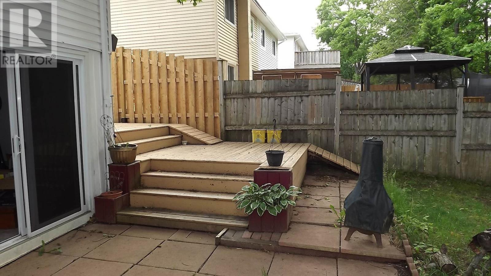 7 Feltz Rd, Elliot Lake, ON