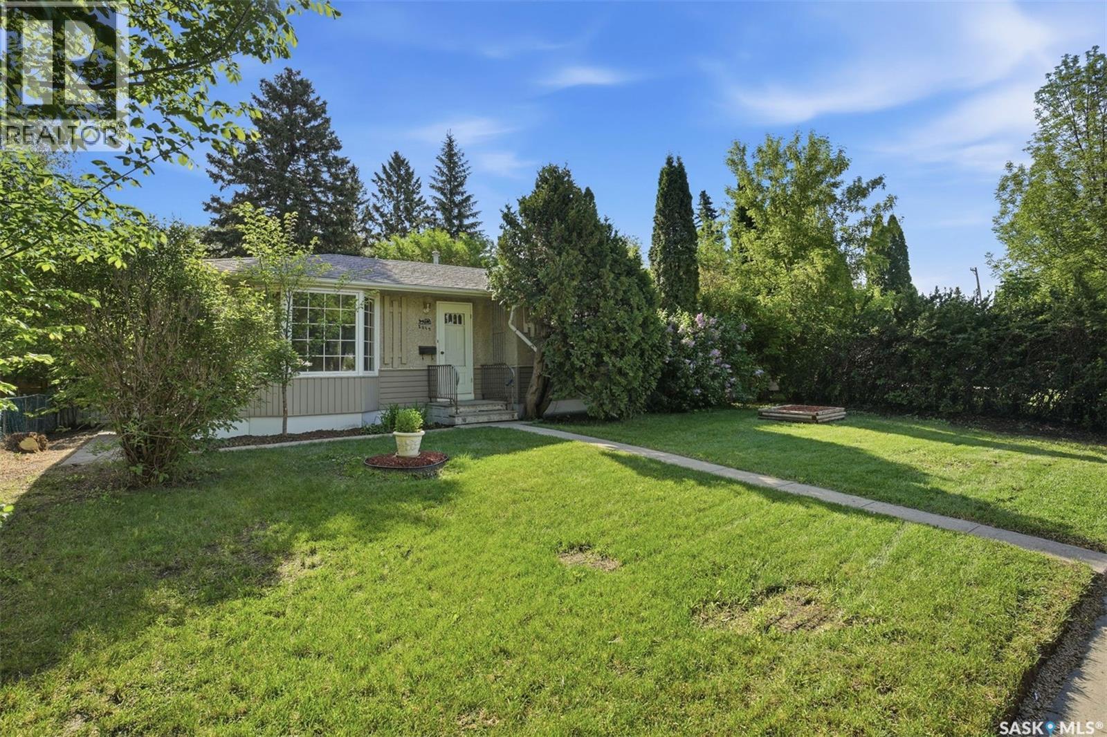 2019 Louise Avenue, Saskatoon, SK