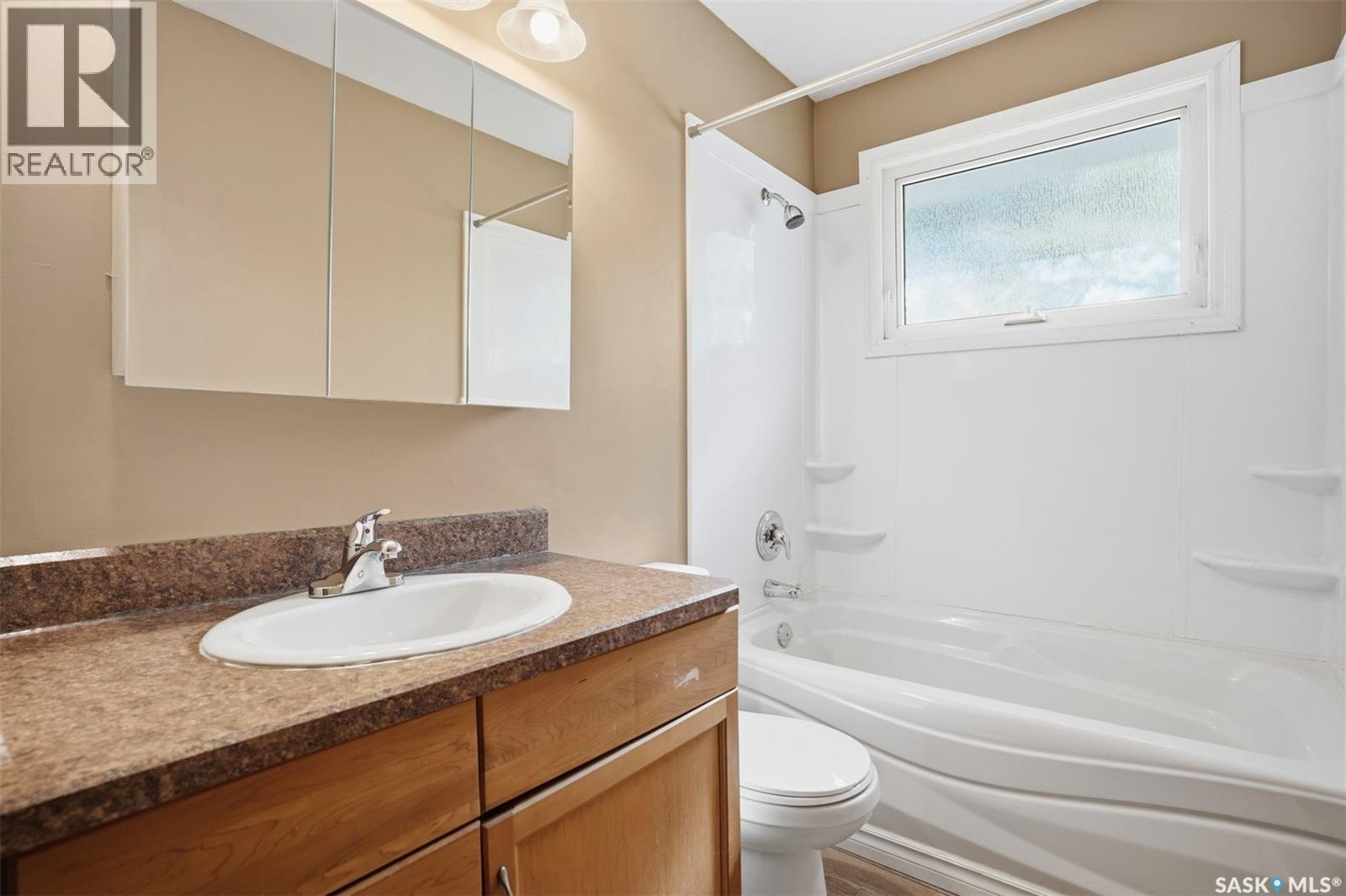 2019 Louise Avenue, Saskatoon, SK