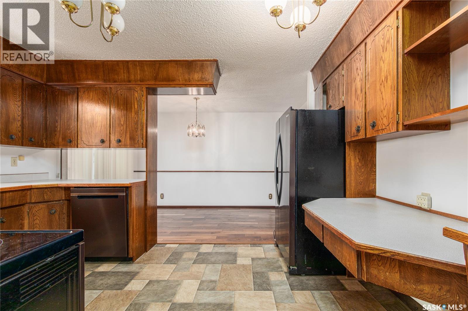 1229 Pascoe Drive W, Moose Jaw, SK