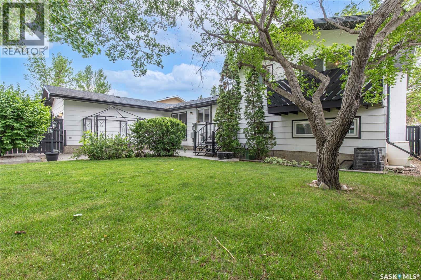 1229 Pascoe Drive W, Moose Jaw, SK