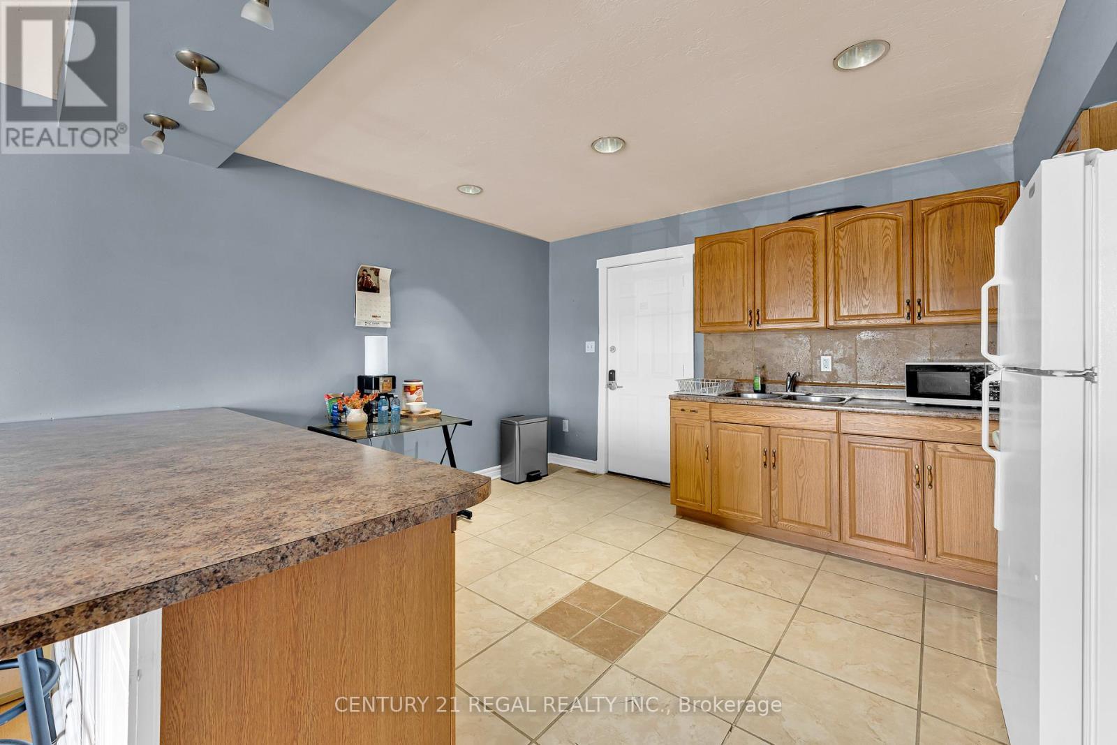 942 Tecumseh Road E, Windsor, ON