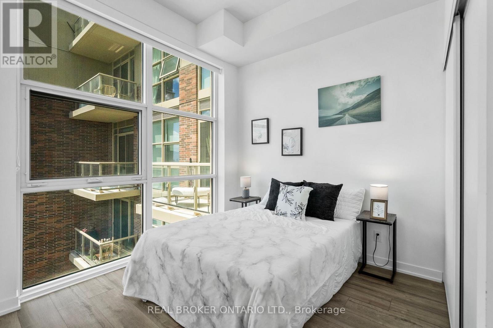 Bedroom 2 - 920 - 1787 St Clair Avenue W, Toronto, ON