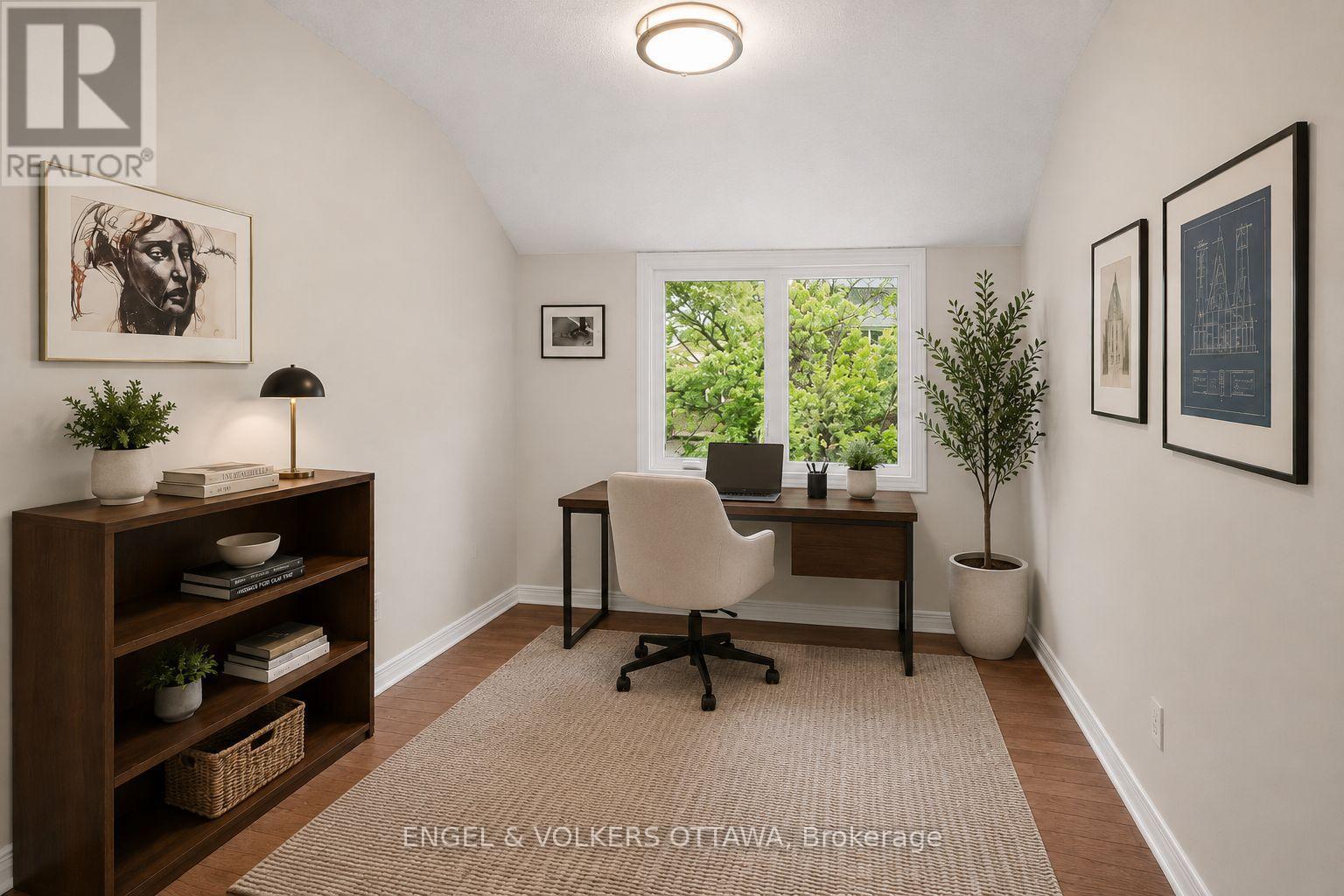 Bedroom/office virtually staged - 44 Dunbarton Court, Ottawa, ON