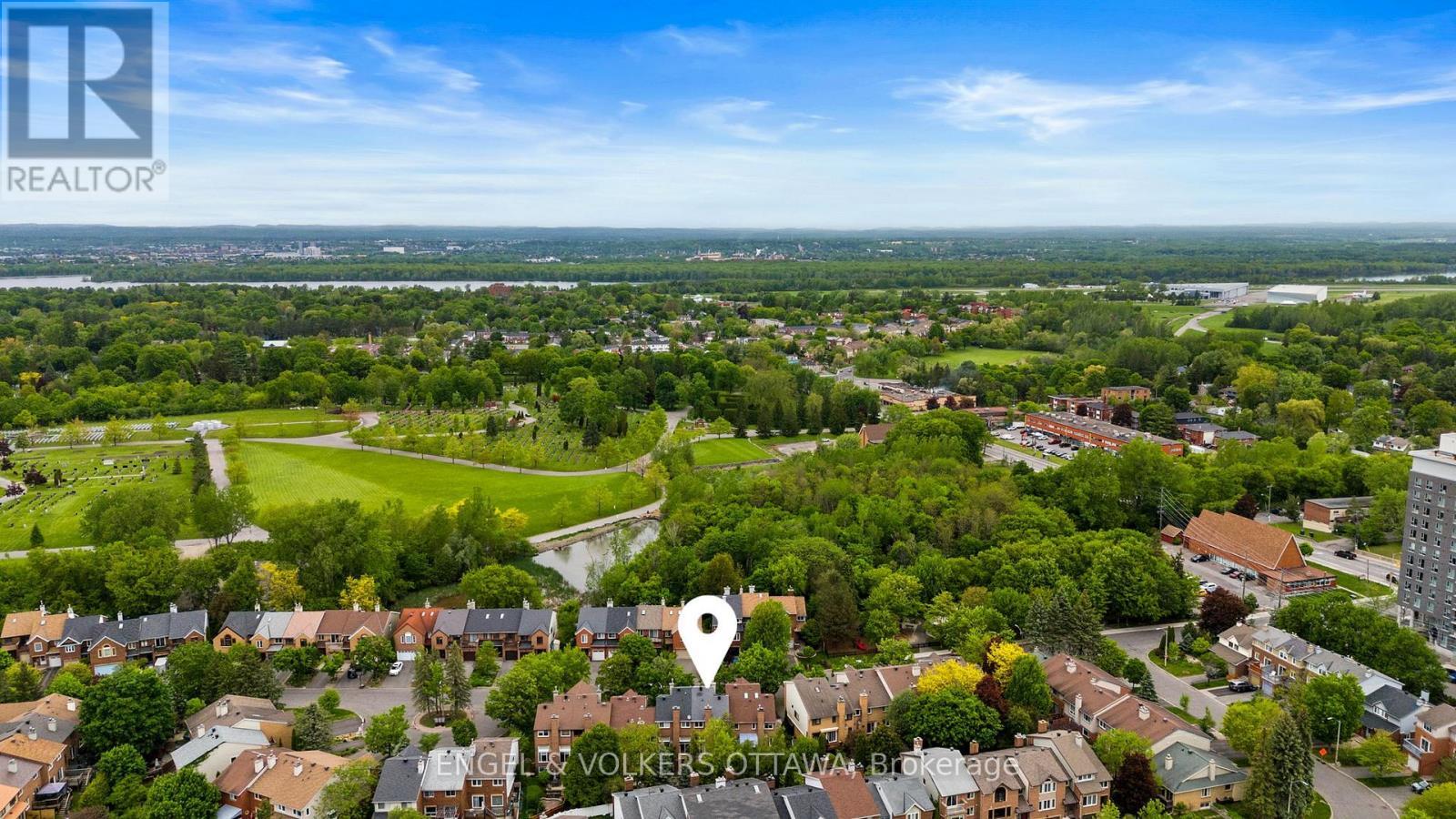 44 Dunbarton Court, Ottawa, ON