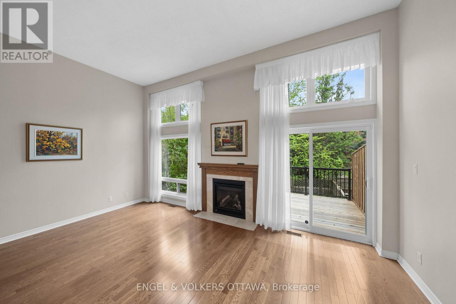 44 Dunbarton Court, Ottawa, ON