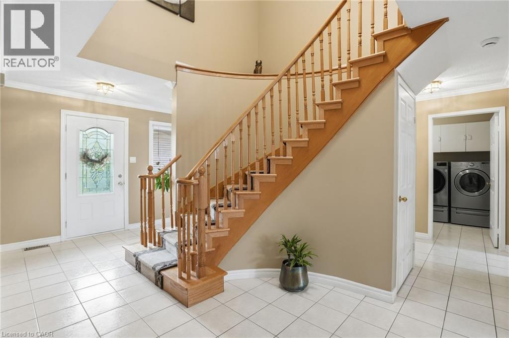 3277 Folkway Drive, Burlington, ON - Indoor Photo Showing Other Room