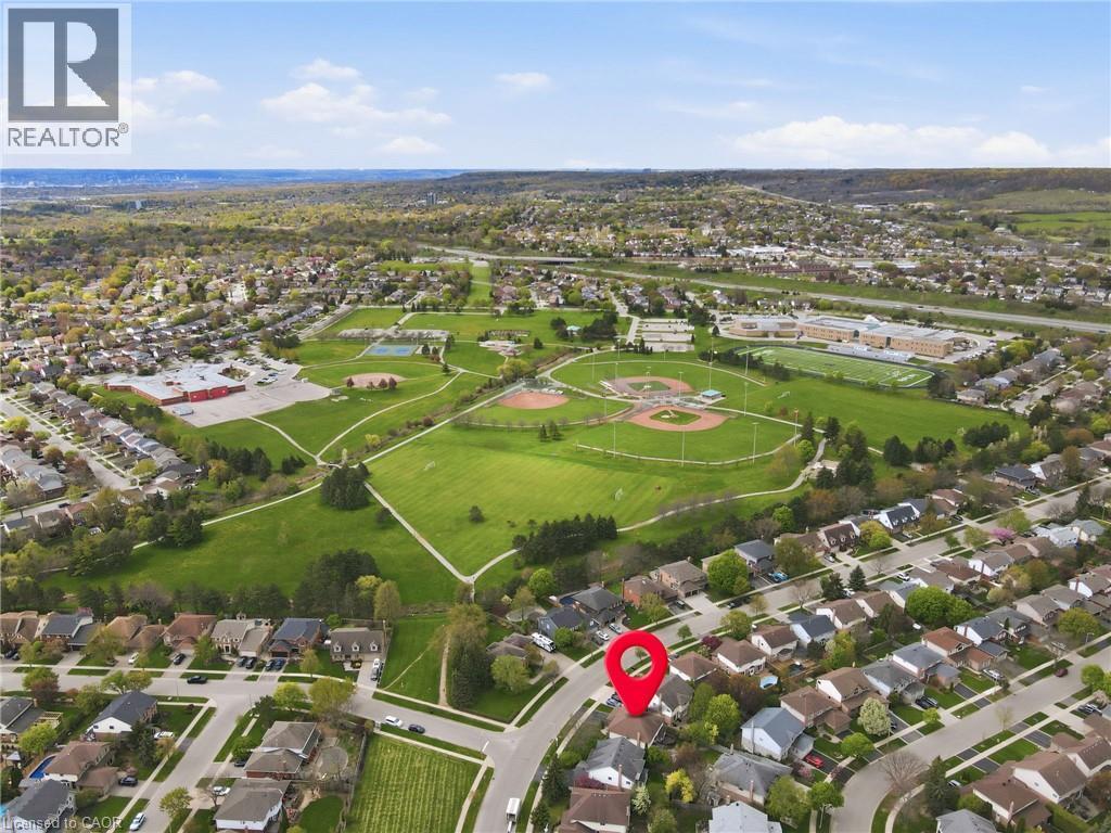 3277 Folkway Drive, Burlington, ON - Outdoor With View
