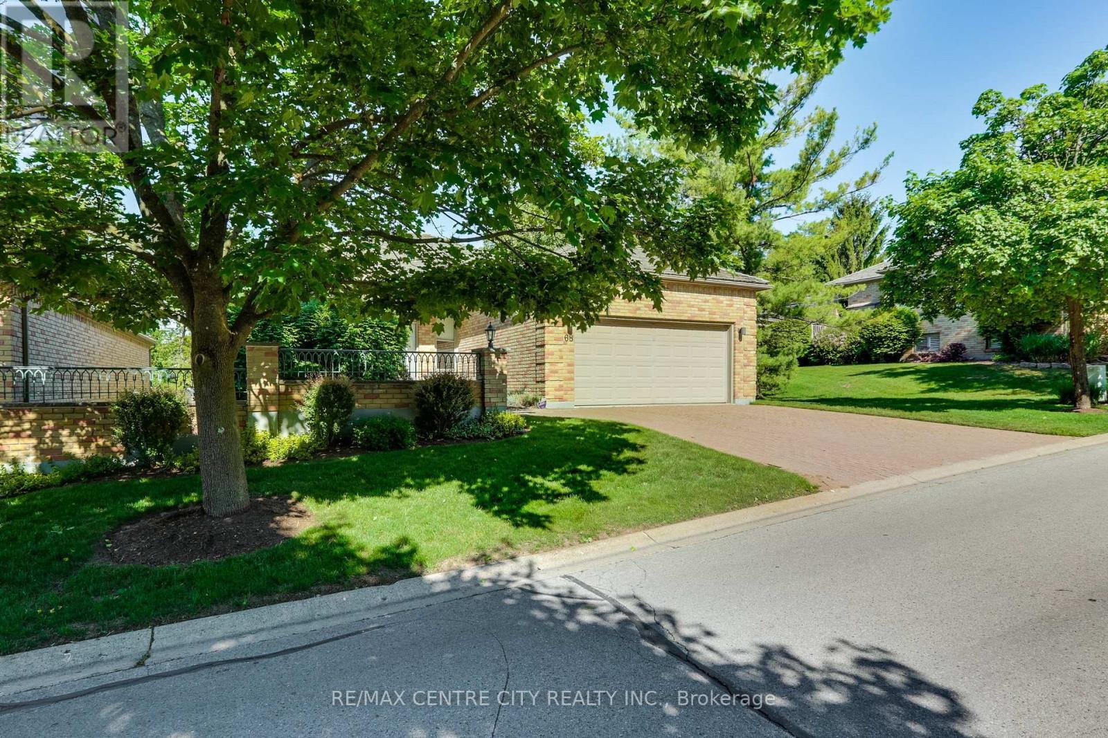 68 - 1040 Riverside Drive, London North (North Q), ON