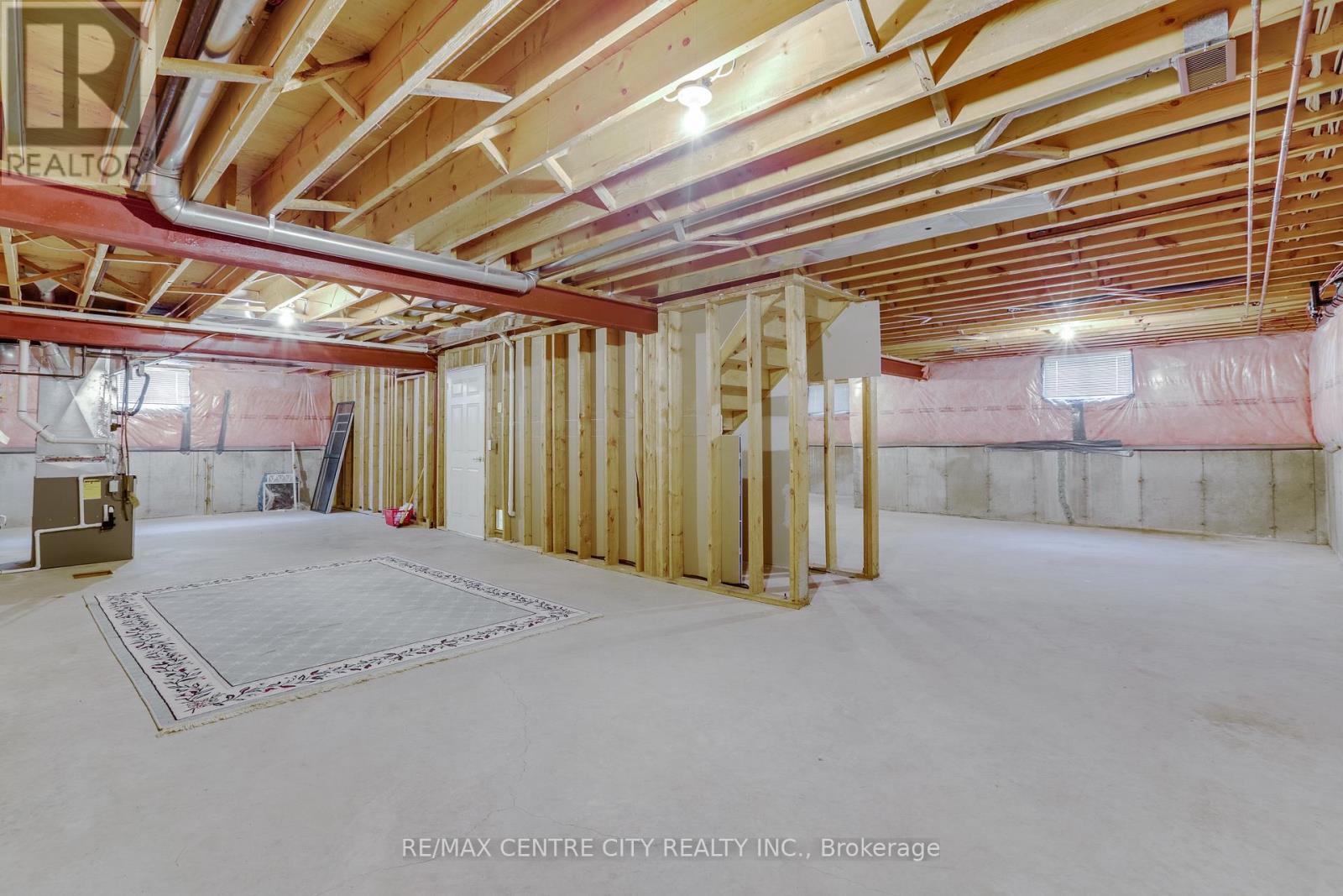 68 - 1040 Riverside Drive, London North (North Q), ON