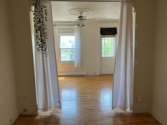 Chambre à coucher - 2825 Rue Dandurand, Montréal (Rosemont/La Petite-Patrie), QC - Indoor Photo Showing Other Room
