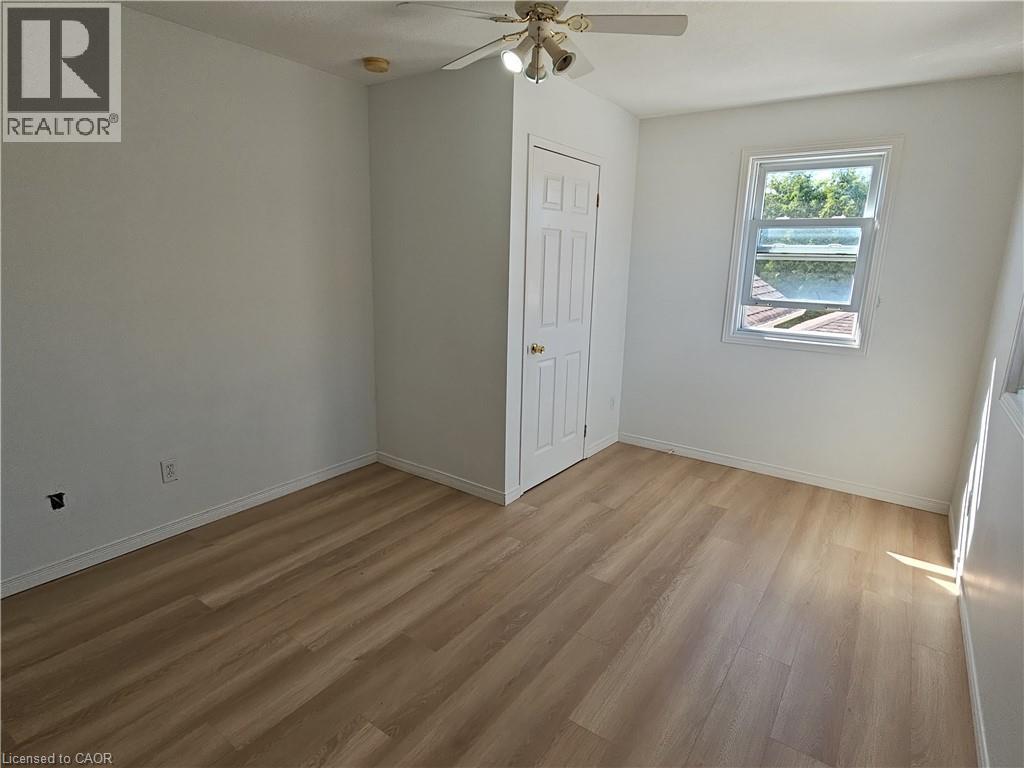 390 Wake Robin Crescent, Kitchener, ON - Indoor Photo Showing Other Room