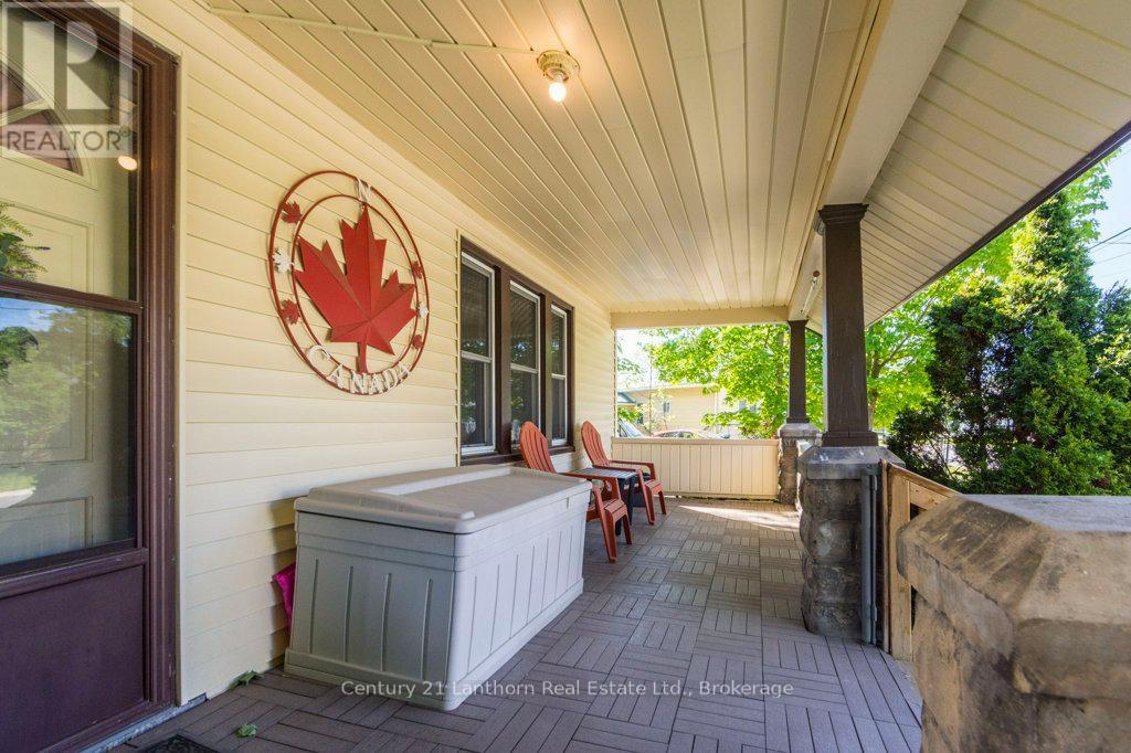 7 Purdy Street, Belleville (Belleville Ward), ON - Outdoor With Deck Patio Veranda With Exterior