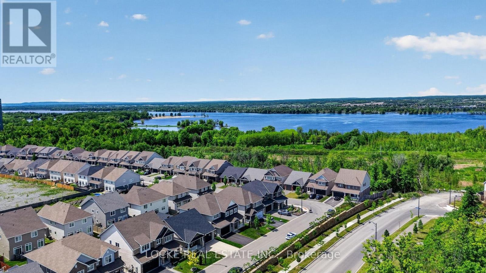 639 Baie-Des-Castors Street, Ottawa, ON - Outdoor With Body Of Water With View