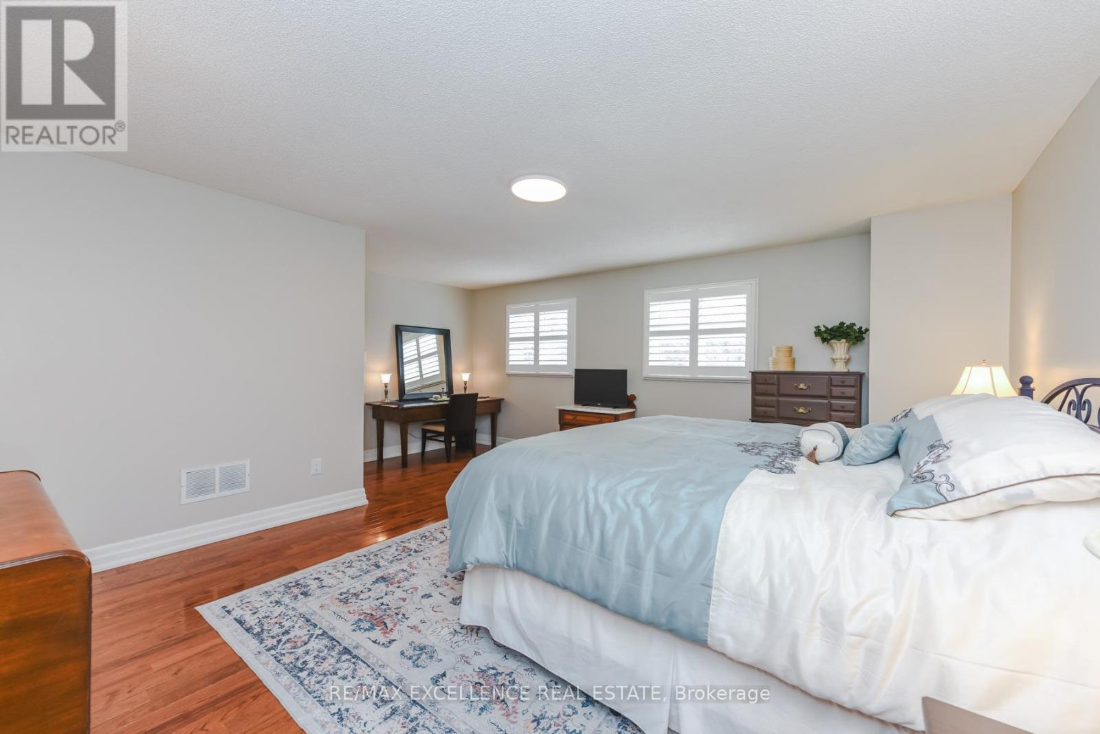 62 Atkins Circle, Brampton, ON - Indoor Photo Showing Bedroom