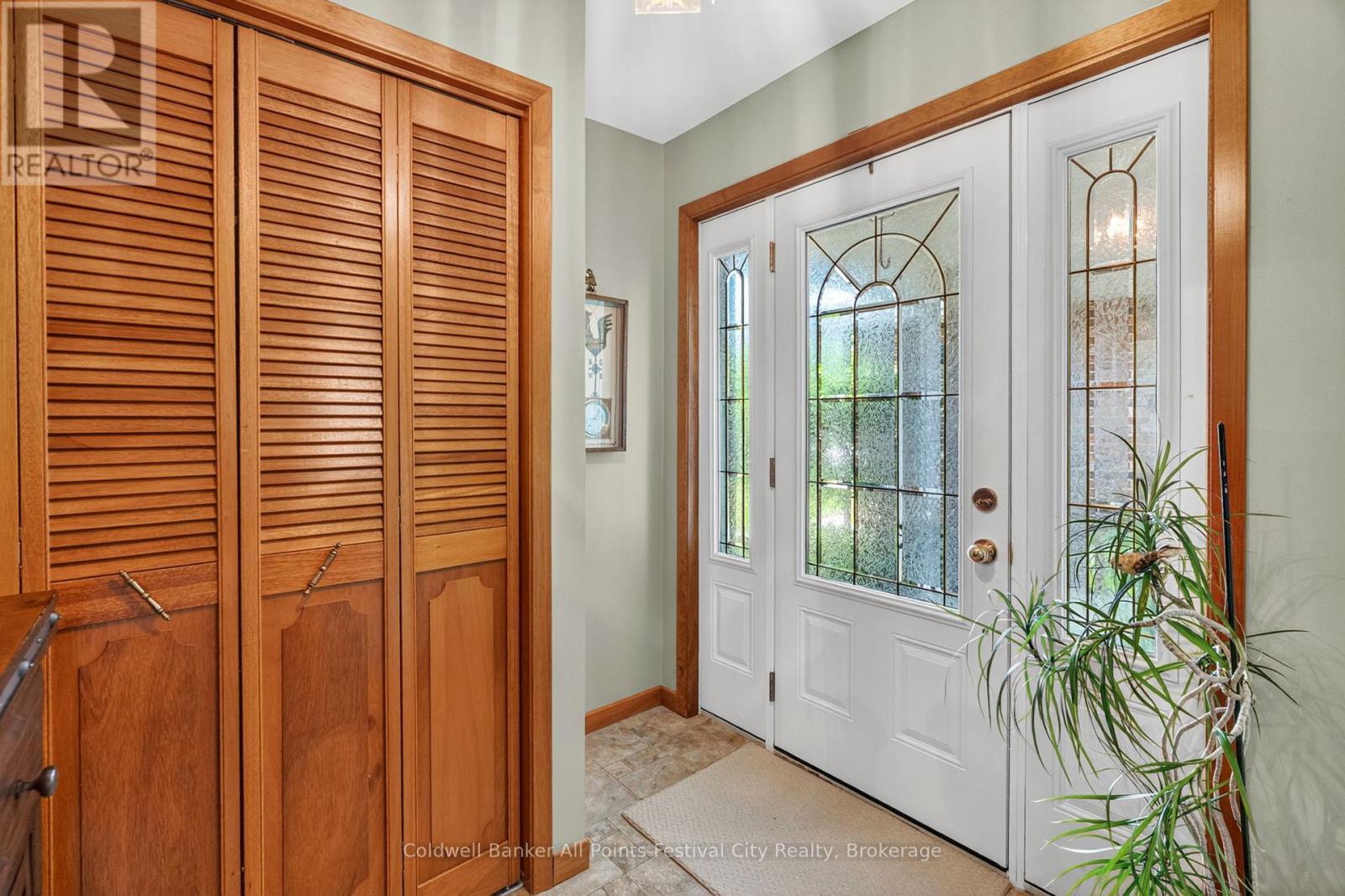 30 Mohawk Crescent, Central Huron (Clinton), ON - Indoor Photo Showing Other Room