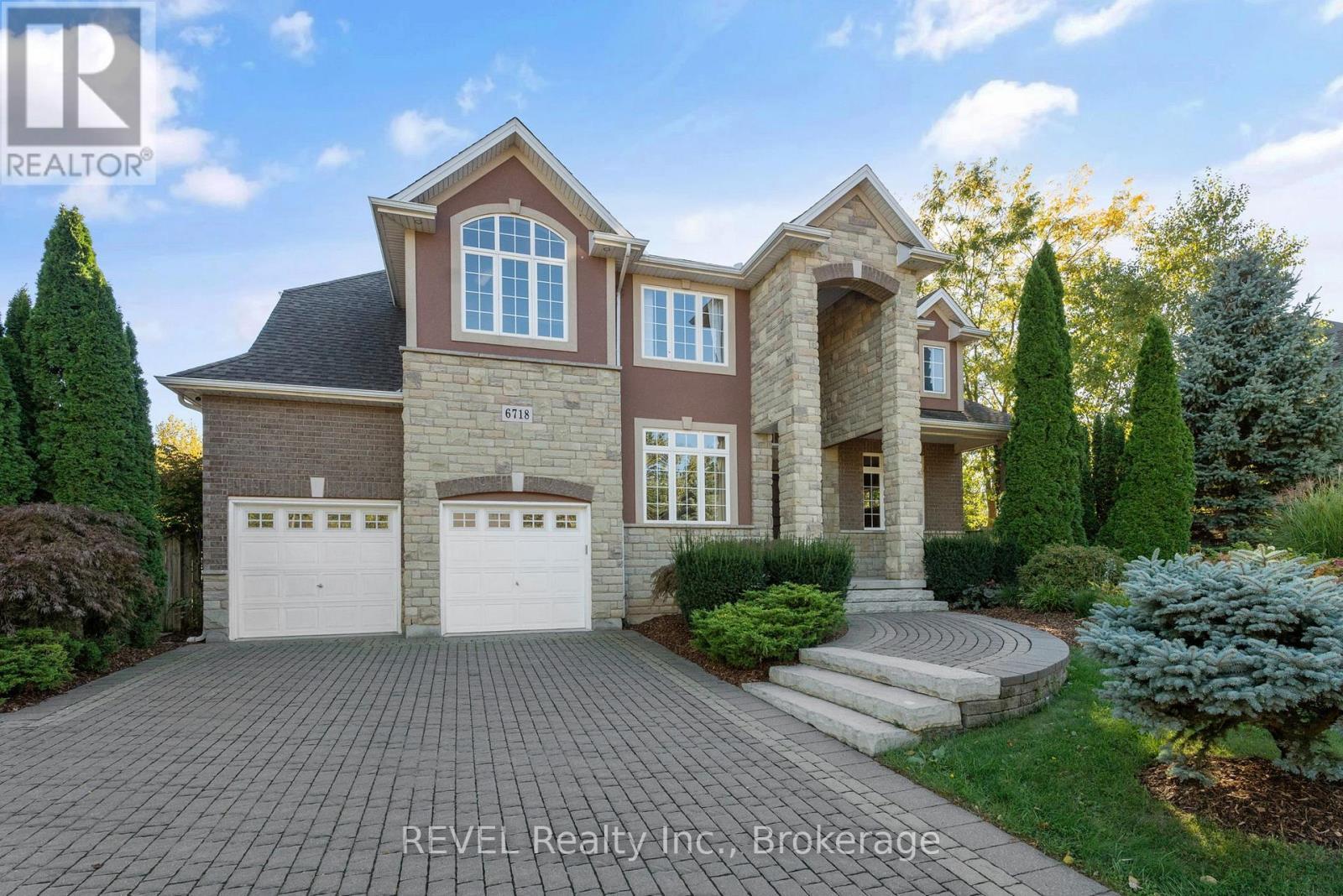 6718 Domenic Crescent, Niagara Falls (Stamford), ON - Outdoor With Facade