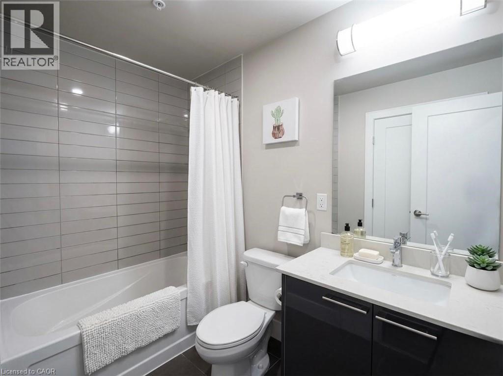 15 Prince Albert Boulevard Unit# 216, Kitchener, ON - Indoor Photo Showing Bathroom