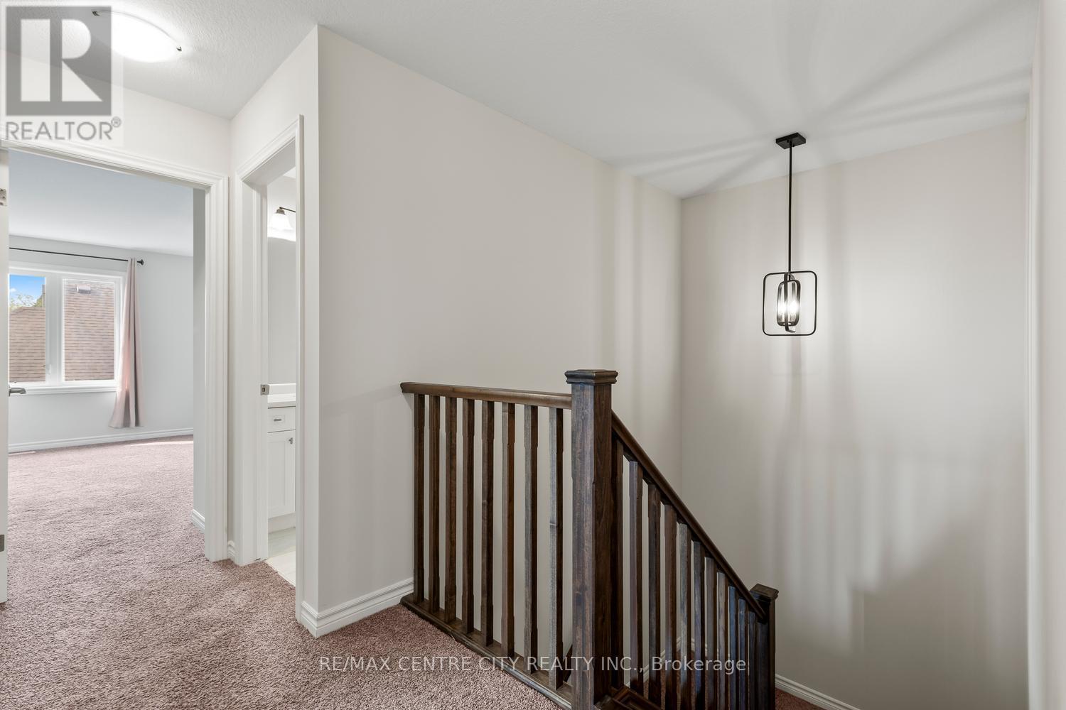 657 Tennent Avenue, London North (North H), ON - Indoor Photo Showing Other Room
