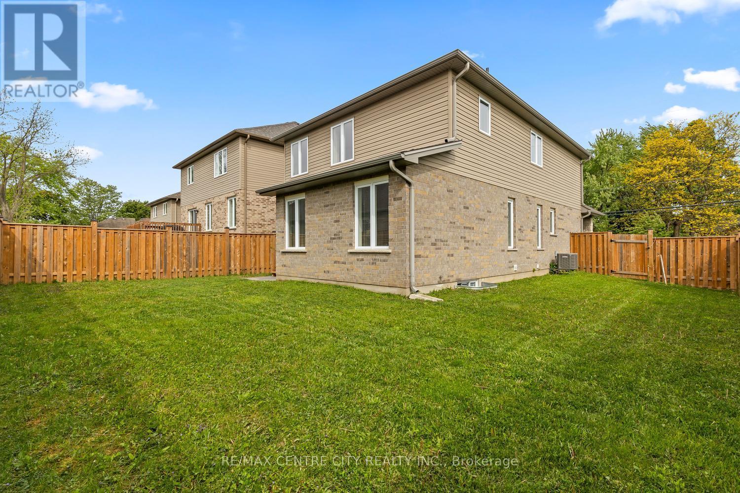 657 Tennent Avenue, London North (North H), ON - Outdoor