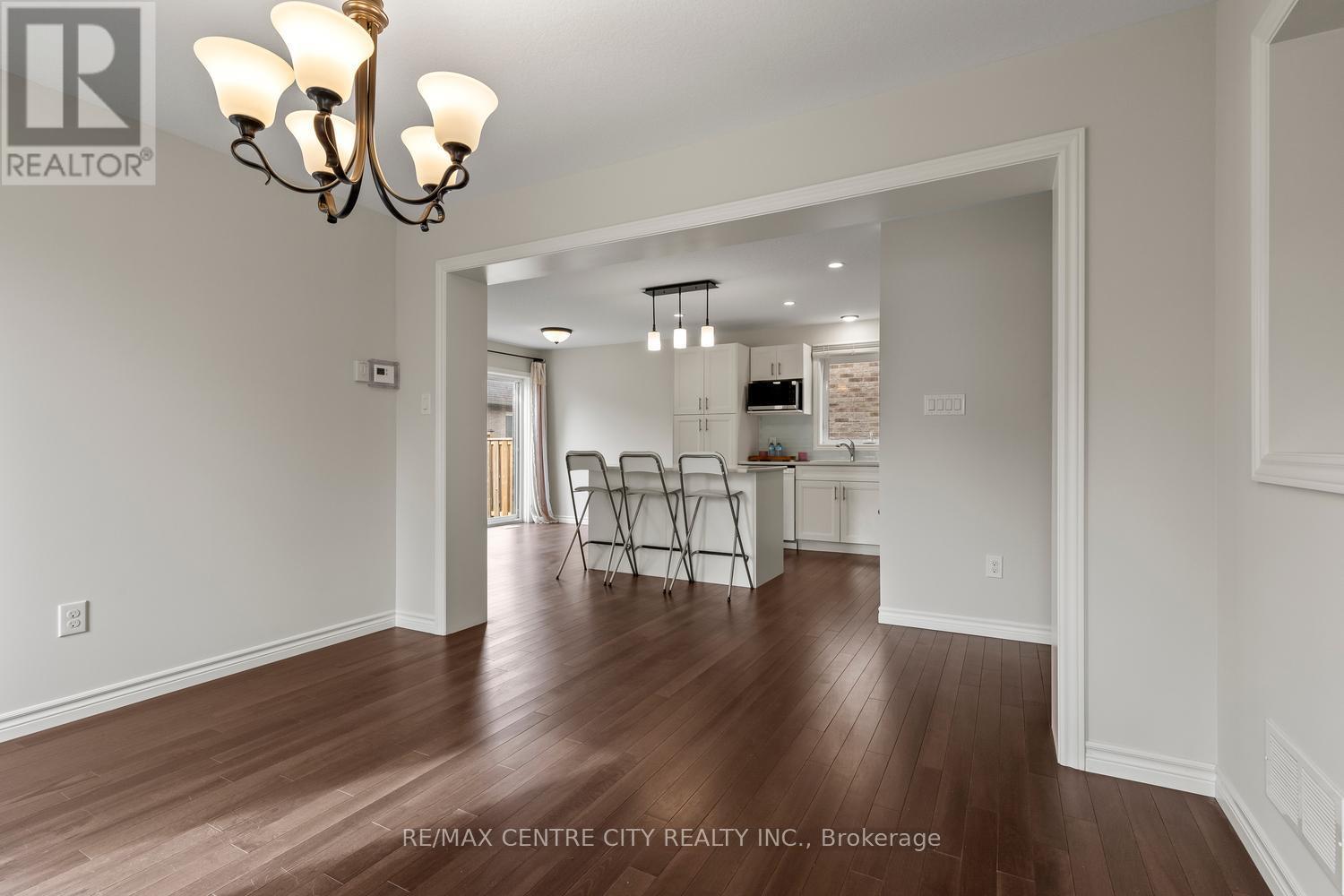 657 Tennent Avenue, London North (North H), ON - Indoor