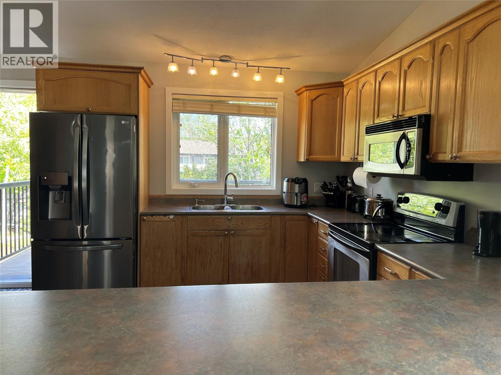 5120 41 Street Ne, Chetwynd, BC