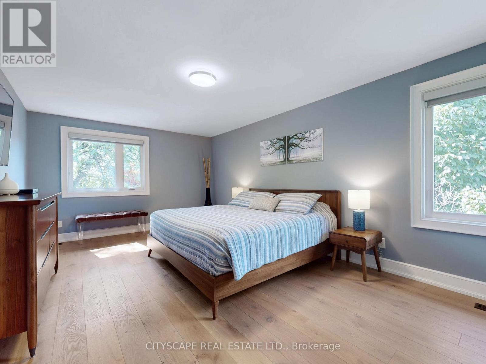 2585 Kenna Court, Mississauga, ON - Indoor Photo Showing Bedroom