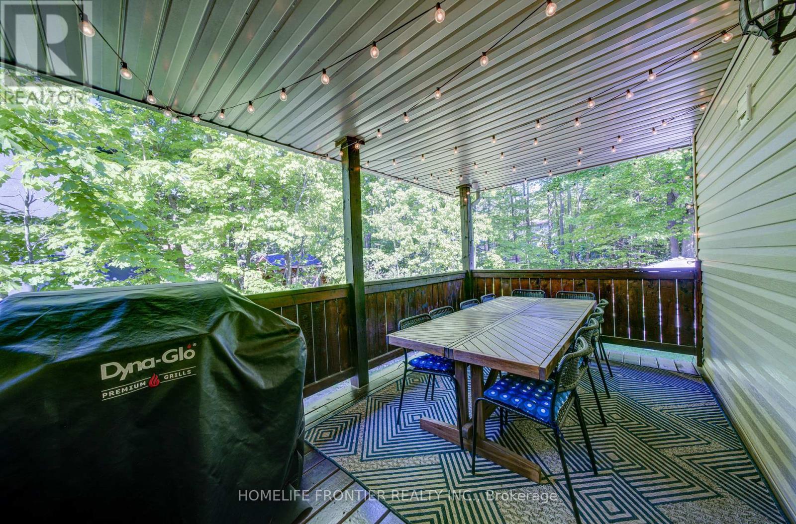 42 Forest Circle, Tiny, ON - Outdoor With Deck Patio Veranda With Exterior