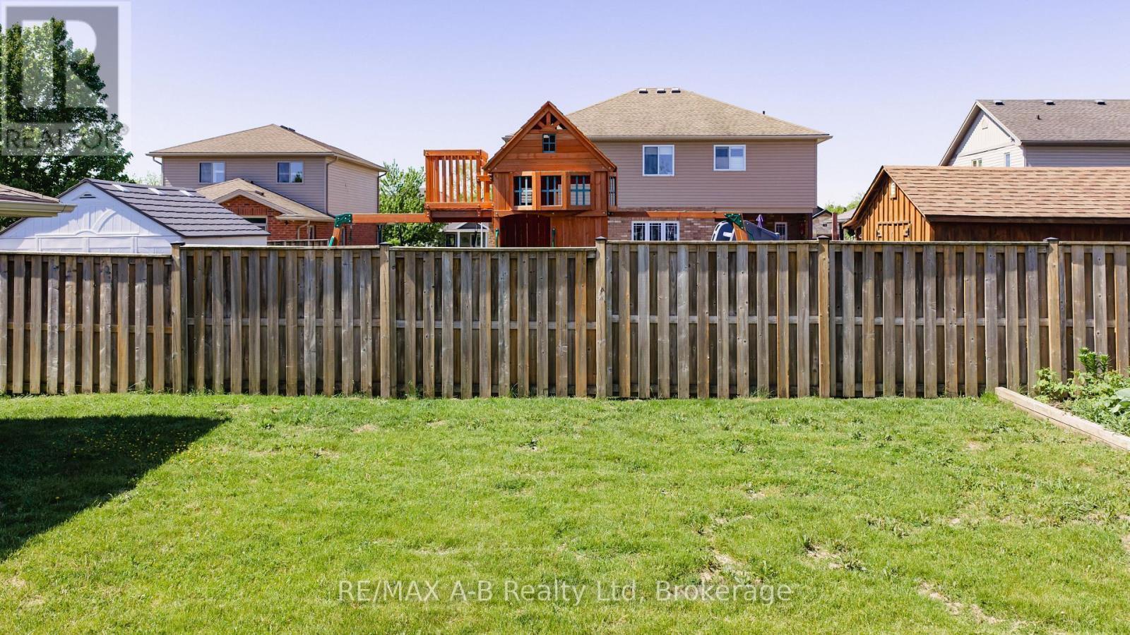 70 Kenton Street, West Perth (Mitchell), ON - Outdoor