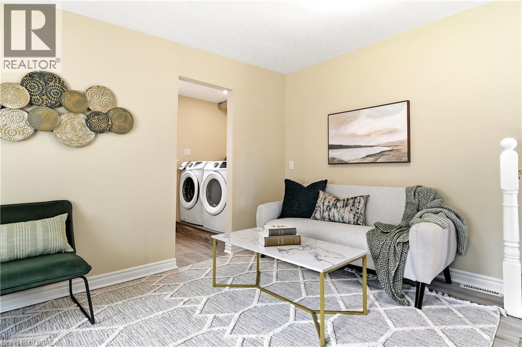 277 Main Street, Delhi, ON - Indoor