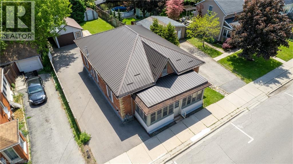 277 Main Street, Delhi, ON - Outdoor