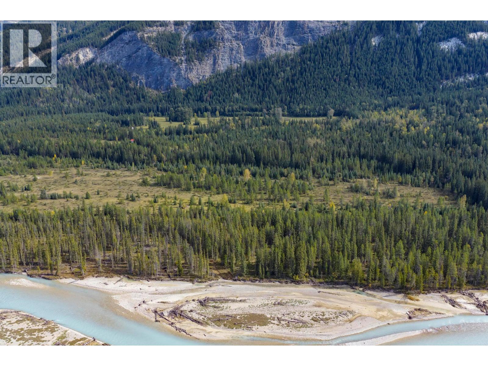 2237 Blaeberry Road, Golden, BC