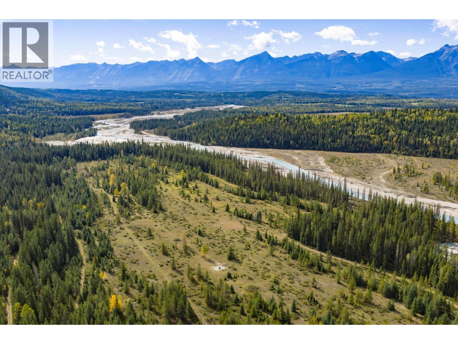 2237 Blaeberry Road, Golden, BC